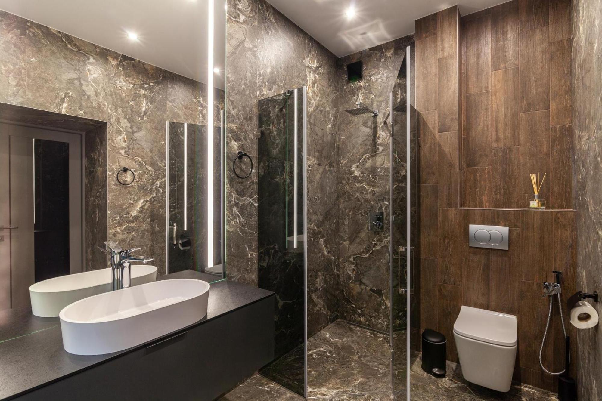 Royal Vip Jacuzzi Apart Lviv Extérieur photo