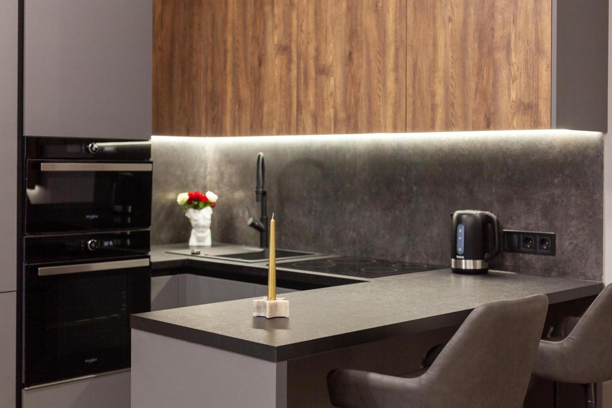 Royal Vip Jacuzzi Apart Lviv Extérieur photo